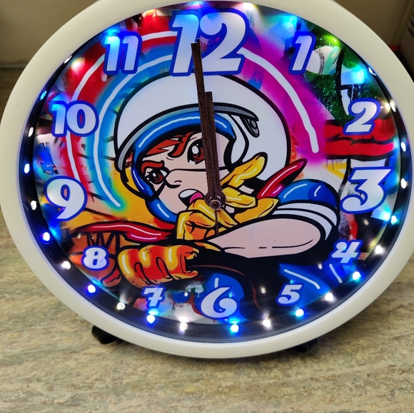 Speed Racer retro white cool multi light colors dance light led clock - Picture 3 of 13